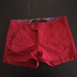 Freestyle revolution red shorts